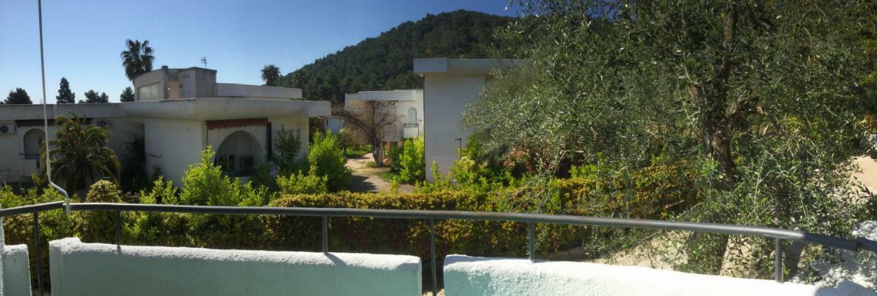 Residence I Faraglioni Mattinata Exterior foto